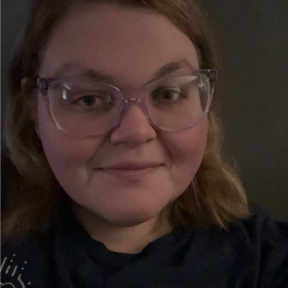 Meet your Posher, Molly - Picture 3 of 4